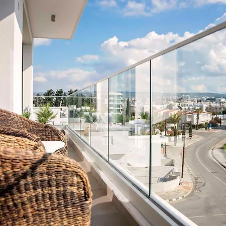 Blue Oasis Apartment