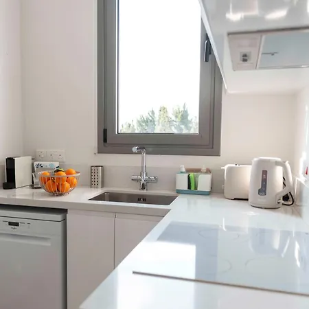 Blue Oasis Apartment *