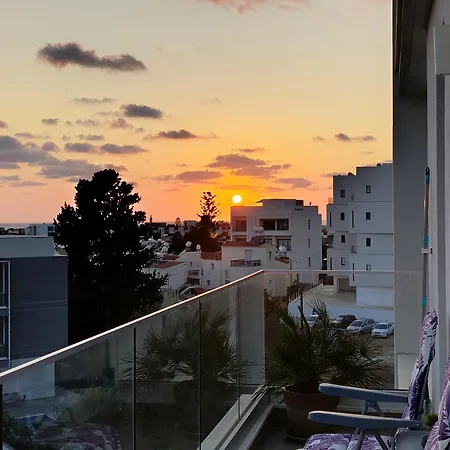 Blue Oasis דירה